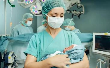 泰国 LRC 医院：卓越的试管婴儿医疗中心